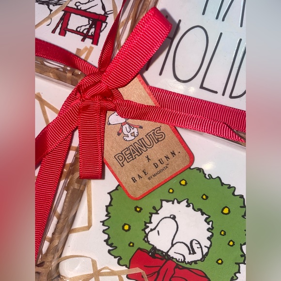 Set of 4 Rae Dunn/Peanuts Christmas Coasters - Picture 3 of 3